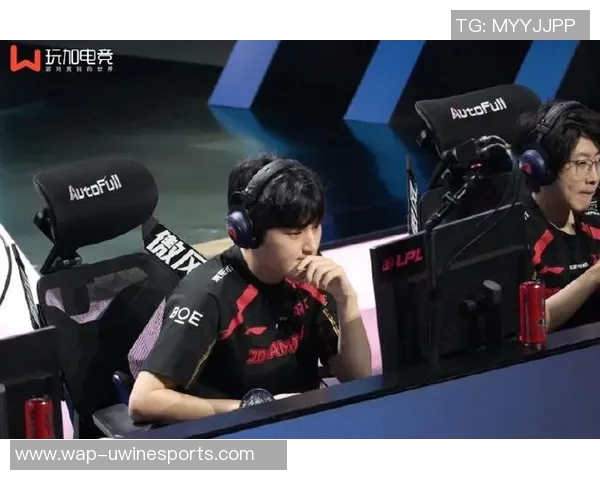 s15电竞专访黄娜揭秘英雄联盟成功秘诀与职业生涯成长之路